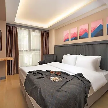 Sisli Family Time Hotel Istanbul