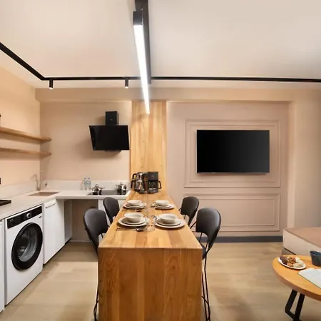 Hotel Sisli Family Time